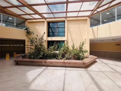2055 SW 122nd Avenue Miami FL 33175