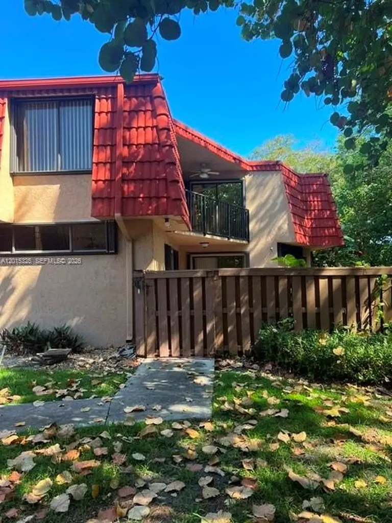 8129 Severn Drive Boca Raton FL 33433
