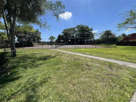 8129 Severn Drive Boca Raton FL 33433