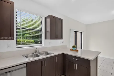 5892 Mustang Manor Davie FL 33314