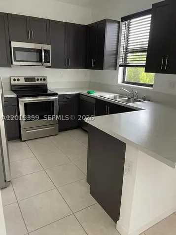 5892 Mustang Manor Davie FL 33314