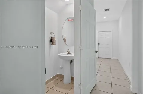 5892 Mustang Manor Davie FL 33314