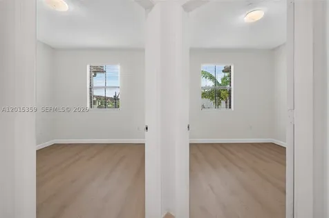 5892 Mustang Manor Davie FL 33314