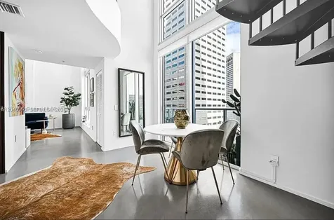 300 S Biscayne Boulevard Miami FL 33131