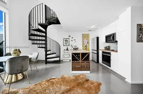300 S Biscayne Boulevard Miami FL 33131