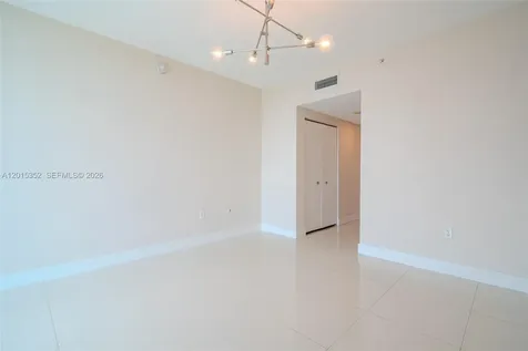 900 Biscayne Boulevard Miami FL 33132
