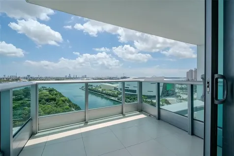 900 Biscayne Boulevard Miami FL 33132