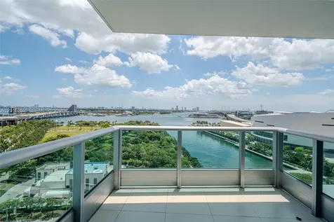 900 Biscayne Boulevard Miami FL 33132