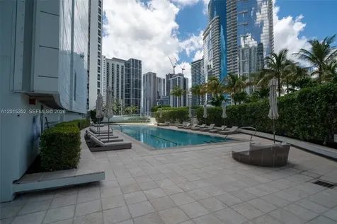 900 Biscayne Boulevard Miami FL 33132