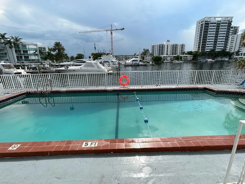 7920 East Drive North Bay Village FL 33141