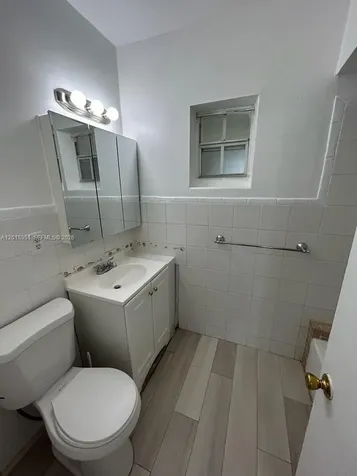 7920 East Drive North Bay Village FL 33141