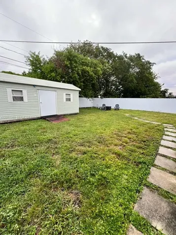 3221 NW 182nd Street Miami Gardens FL 33056