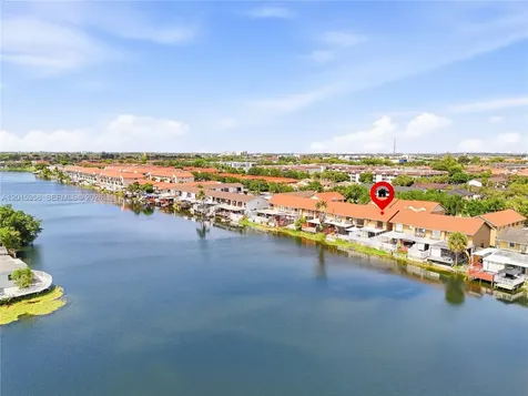 5320 W 26th Avenue Hialeah FL 33016