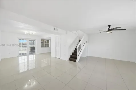 5320 W 26th Avenue Hialeah FL 33016
