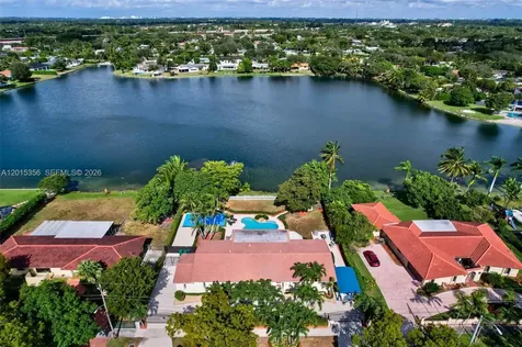 9261 SW 88 Street Miami FL 33176