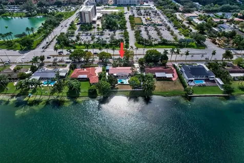 9261 SW 88 Street Miami FL 33176