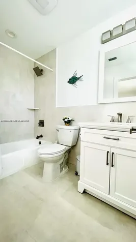 218 SE 3rd Place Dania Beach FL 33004