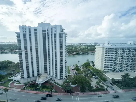 5445 Collins Avenue Miami Beach FL 33140