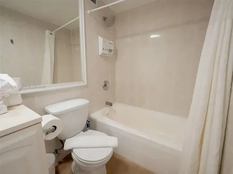 5445 Collins Avenue Miami Beach FL 33140