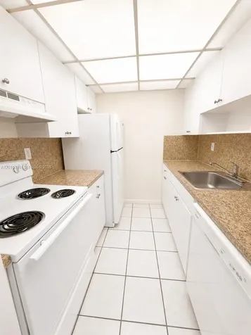 7500 SW 59th Place South Miami FL 33143