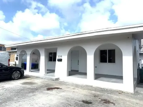 228 NW 32nd Avenue Miami FL 33125