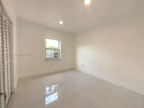 228 NW 32nd Avenue Miami FL 33125