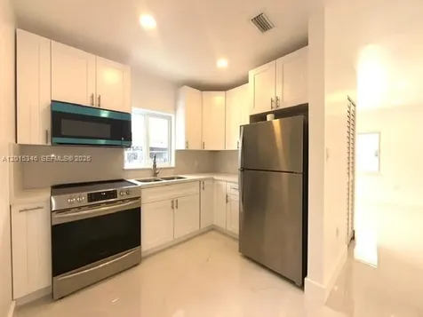 228 NW 32nd Avenue Miami FL 33125