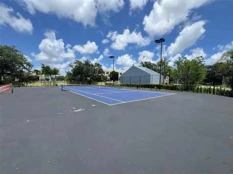 3441 NW 44th Street Oakland Park FL 33309