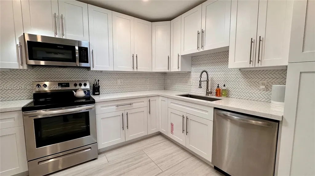 1324 NE 14th Avenue Fort Lauderdale FL 33304
