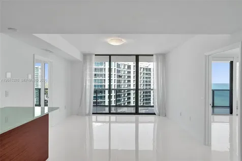 5875 Collins Avenue Miami Beach FL 33140