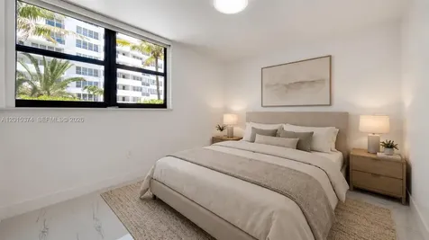1623 Collins Avenue Miami Beach FL 33139