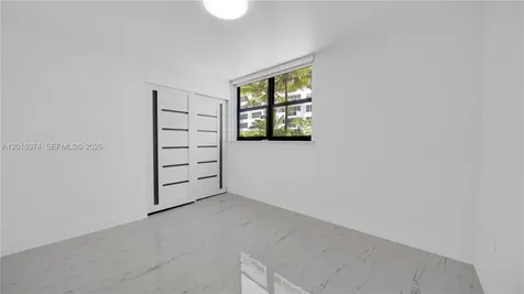 1623 Collins Avenue Miami Beach FL 33139