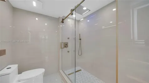 1623 Collins Avenue Miami Beach FL 33139