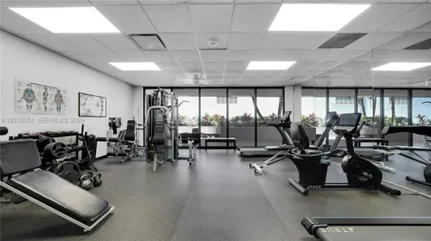 1623 Collins Avenue Miami Beach FL 33139