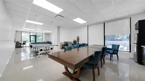 1623 Collins Avenue Miami Beach FL 33139