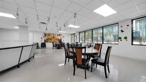1623 Collins Avenue Miami Beach FL 33139
