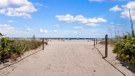 1623 Collins Avenue Miami Beach FL 33139