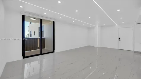 1623 Collins Avenue Miami Beach FL 33139