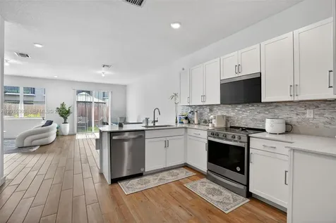 163 NE 13th Circle Homestead FL 33033