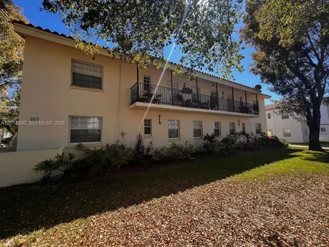 504 Santander Avenue Coral Gables FL 33134