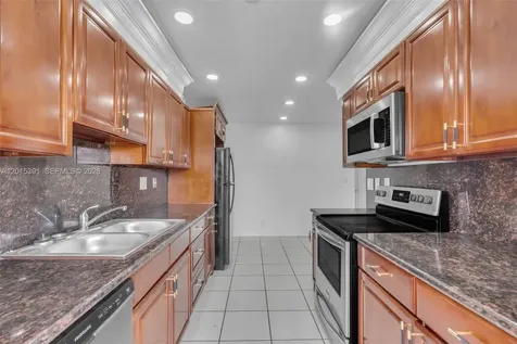 7491 SW 10th Court North Lauderdale FL 33068