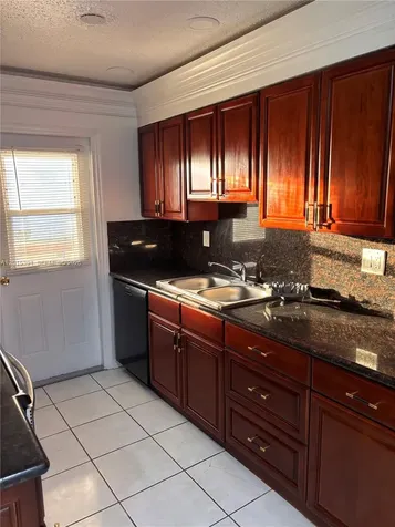 7491 SW 10th Court North Lauderdale FL 33068