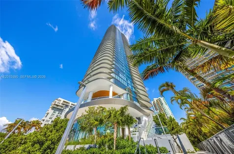 175 SE 25 Road Miami FL 33129