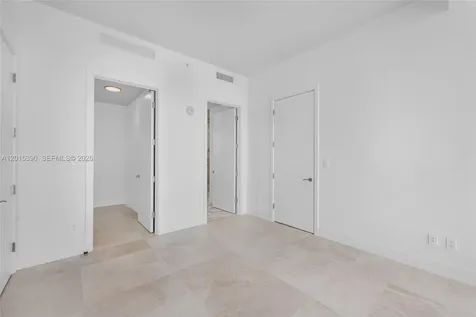 175 SE 25 Road Miami FL 33129