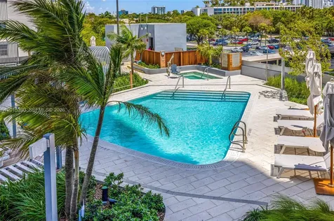 175 SE 25 Road Miami FL 33129