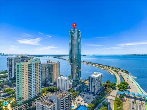 175 SE 25 Road Miami FL 33129