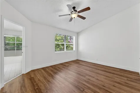 16889 SW 1st Manor Pembroke Pines FL 33027