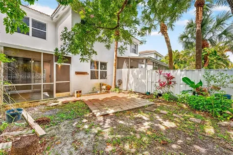 16889 SW 1st Manor Pembroke Pines FL 33027