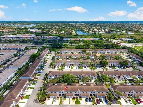 16889 SW 1st Manor Pembroke Pines FL 33027