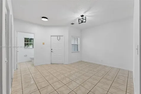 16889 SW 1st Manor Pembroke Pines FL 33027